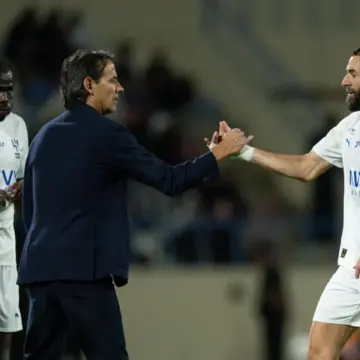 “تم فرضه عليّ”.. أسرار حديث سيموني إنزاجي مع نواف بن سعد عن كريم بنزيما ووكيل مدرب الهلال يبرئ نفسه!